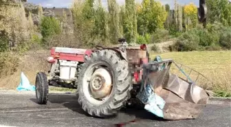 Kamyon çarpan traktördeki aynı aileden 3 kişi öldü