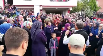 Manisa'da kazada ölen anne ve bebeği toprağa verildi