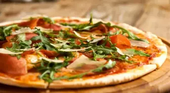 Pizza tarifi, pizza hamuru tarifi | Evde pizza yapımı, pizza hamuru nasıl yapılır? Pratik pizza tarifi