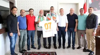 Alanyaspor'dan Lakadamyalı'ya 'hayırlı olsun' ziyareti