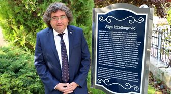 Aliya İzzetbegoviç ölüm yıl dönümünde anılıyor