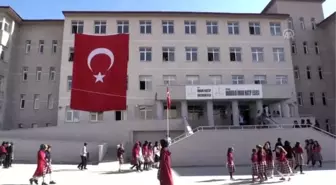 Barış Pınarı Harekatı'na şiirli destek