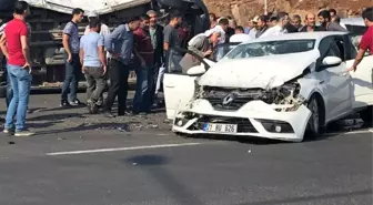 Diyarbakır'da trafik kazası: 3 yaralı