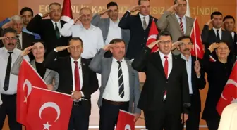 Uşak İGM harekatı asker selamı göndererek destekledi