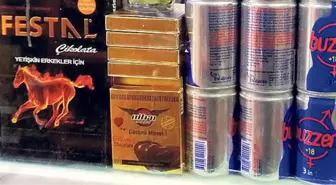Bakanlığın kara listesinde bulunan ve ölüm saçan ürünler, tekel ve bakkallarda rahatça satılıyor