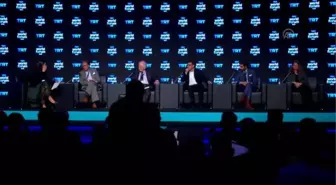 TRT World Forum 2019 - Haroon Siddiqui ve Lord Richard Balfe