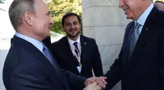 İngiliz basını Erdoğan'ın Putin ve Pence'le görüşmesini karşılaştırdı! 'Farkı bulunuz' manşeti atıldı