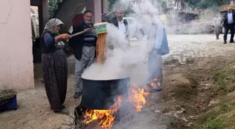 Hadim'de sezonun son pekmez kazanı kaynatıldı