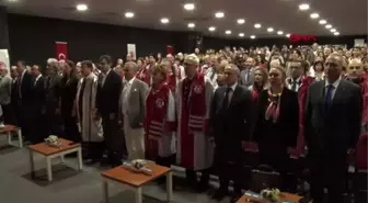 İstanbul yeni yüzyıl üniversitesi'nin akademik yıl açılışını prof. dr. göksel aşan yaptı
