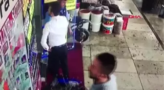 Kahramanmaraş zabıta ile esnafın duba kavgası kameralara yansıdı