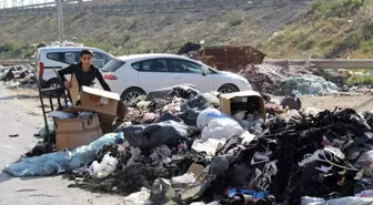 İzmir'in göbeğinde çöp dağları