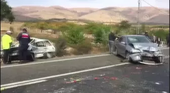 Trafik kazası: 1 ölü, 3 yaralı