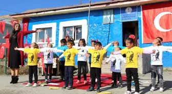 Hayal mektubu yazdırdığı öğrencilerine sürpriz yaptı; Hayallerini gerçekleştirdi