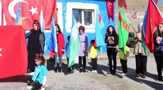 Hayal mektubu yazdırdığı öğrencilerine sürpriz yaptı; Hayallerini gerçekleştirdi