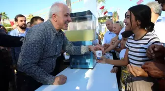 Akdeniz Belediyesi'nin standına yoğun ilgi