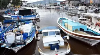 Sağanak yağış Marmaris'te hayatı felç etti (2)