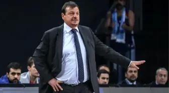 Ergin Ataman: 'Olympiakos'u yenmek için mutlaka kararlı ve sert oynamalıyız'