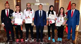 Vali Taşbilek'ten dünya şampiyonlarına altın