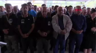 Usta tiyatrocu özdemir nutku için hüzünlü tören