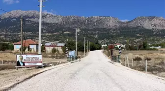 Akçay ve Ahatlı'yı bağlayan yol hizmete açıldı