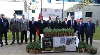Anadolu Adalet Sarayı'nda 500 fidan toprakla buluştu