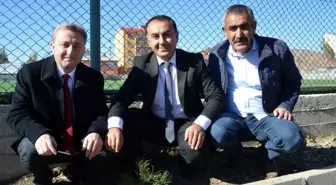 'Geleceğe Nefes Ol' Kampanyası ile Eleşkirt'te 350 fidan toprakla buluştu
