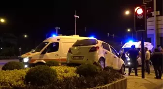 İki otomobilin çarpışması sonucu 3 kişi yaralandı