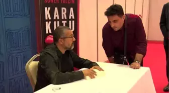 İstanbul-kitap fuarı'nda rekor imza soner yalçın'ın