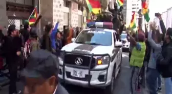İstifa eden Morales, hakkındaki tutuklama emrini 'yasadışı' olarak nitelendirdi