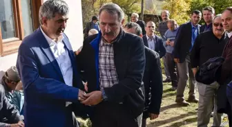 Oğlunun nikahına giderken kaza sonucu vefat eden anne son yolculuğuna uğurlandı