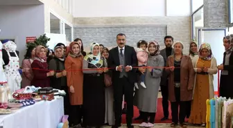 Özalp'te yıl sonu sergisi