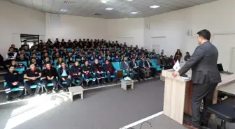 Van Büyükşehir Belediyesindeki aday memurlara eğitim