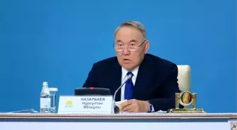 Eski Kazakistan lideri Nazarbayev, Putin-Zelenskiy zirvesi için arabuluculuk yapıyor