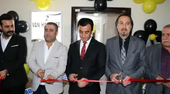 Van'da Hair Life Protez Saç Merkezi hizmete açıldı