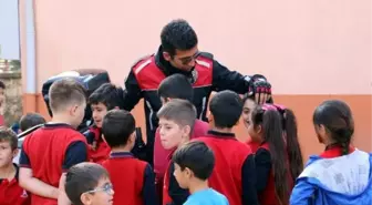 Düzce'de polisler ile öğrencileri kaynaştıran proje