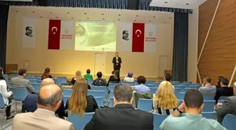 Geri kazanımın dünya için önemi Ataşehirli eğitimcilere anlatıldı