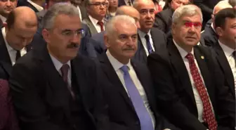 İzmir binali yıldırım, ege ekonomik forum'a katıldı