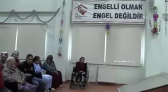 Engelliler ve psikolojik tedavi gören hastalar için şarkı yarışması düzenlendi