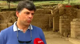 İzmir metropolis antik kenti'nde hamam ve kulis yapıları ortaya çıkarıldı