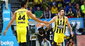 Nando de Colo'ya büyük onur: Ölümcül, durdurulamaz...