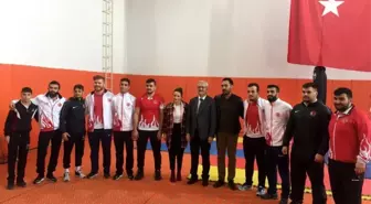 Kulu Belediyesi Gençlik ve Spor Kulübü İşitme Engelliler Derneği açıldı