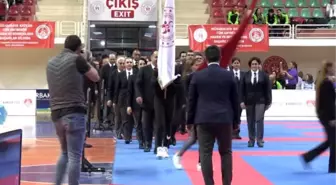 Ümit, Genç ve 21 Yaş Altı Türkiye Karate Şampiyonası başladı