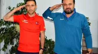 Ampute A Milli Takımı Antrenörü Çakmak'tan Kayserispor'a ziyaret