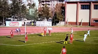 TFF 2. Lig Kırmızı Grup: GMG Kastamonuspor: 0 - Van Spor FK: 3