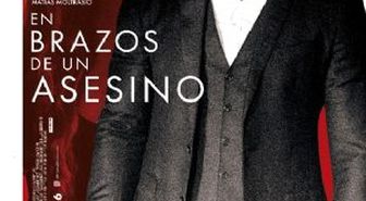 En Brazos de un Asesino Filmi