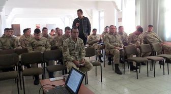 Erzincan'da jandarma personeline avcılık mevzuatı eğitimi verildi