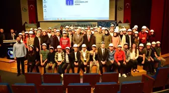 Geleceğin mühendisleri ilk baretlerini aldı