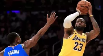 Yok artık LeBron James! 30 takımın tümüne triple-double...