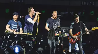 Coldplay çevreye faydalı bir yol bulana kadar turneye çıkmama kararı aldı