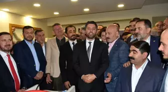 AK Parti Adana İl Başkanlığına atanan Mehmet Ay, görevi devraldı